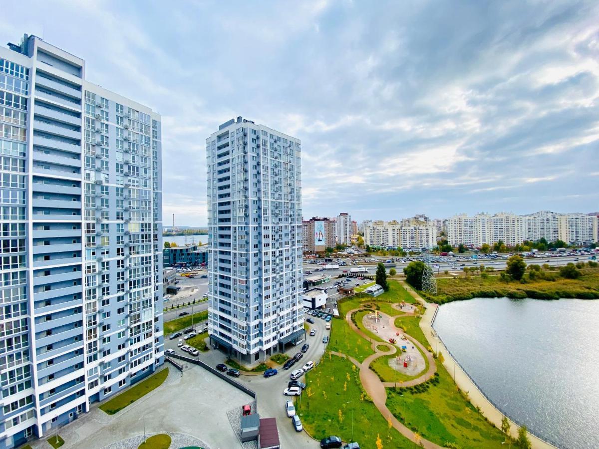 Myfreedom Апартаменти Метро Харківська Kiev Exteriör bild